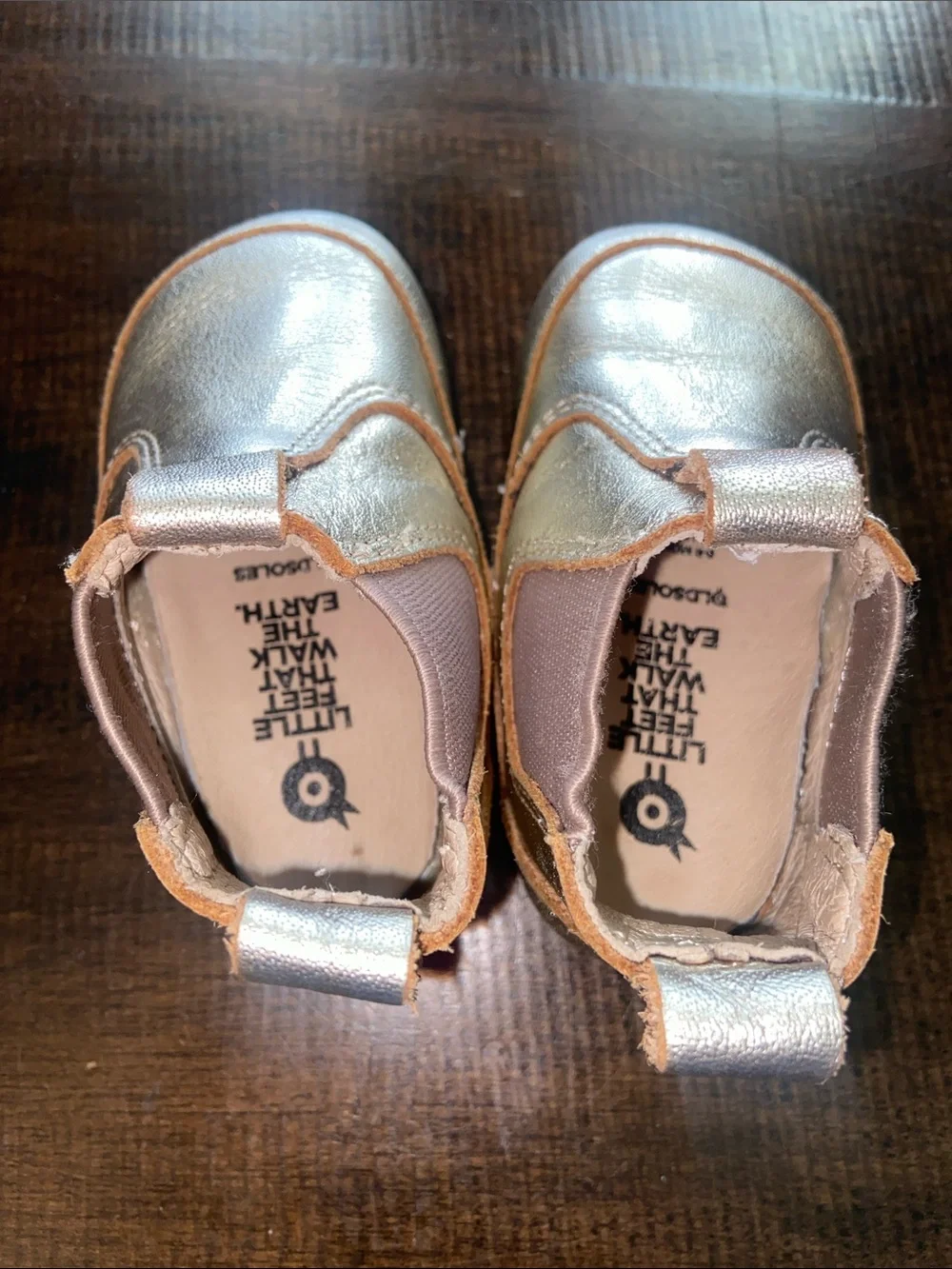 Old Soles Hardy casual shoes  Gold size 3 6-9 months